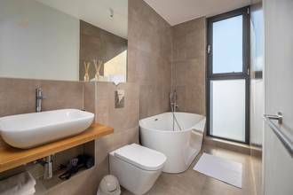 Thumbnail von Moderne Luxusvilla mit Infinity-Pool und Meerblick, Insel Ugljan