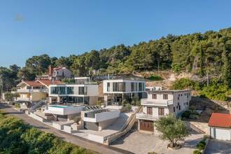 Thumbnail von Moderne Luxusvilla mit Infinity-Pool und Meerblick, Insel Ugljan