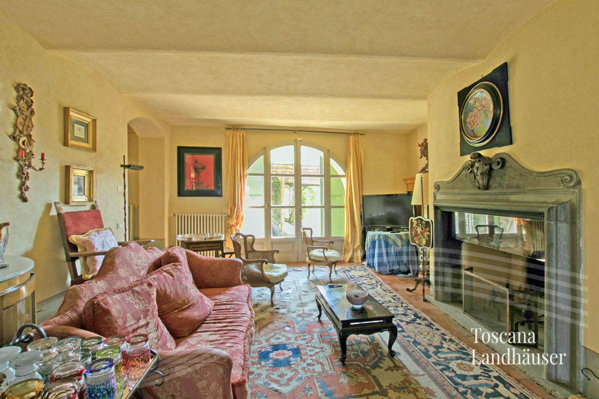 Thumbnail von Wunderschönes Anwesen mit ehemaliger Orangerie und Pool