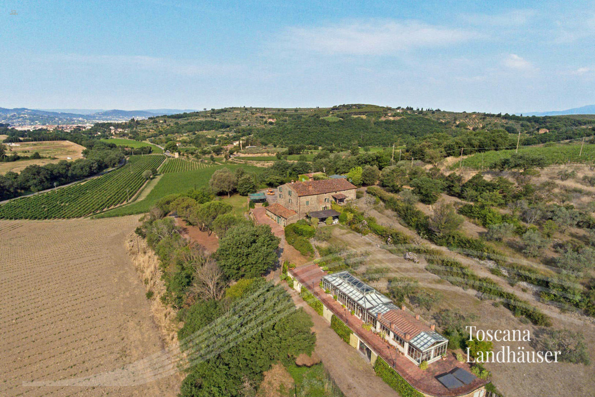 Thumbnail von Wunderschönes Anwesen mit ehemaliger Orangerie und Pool