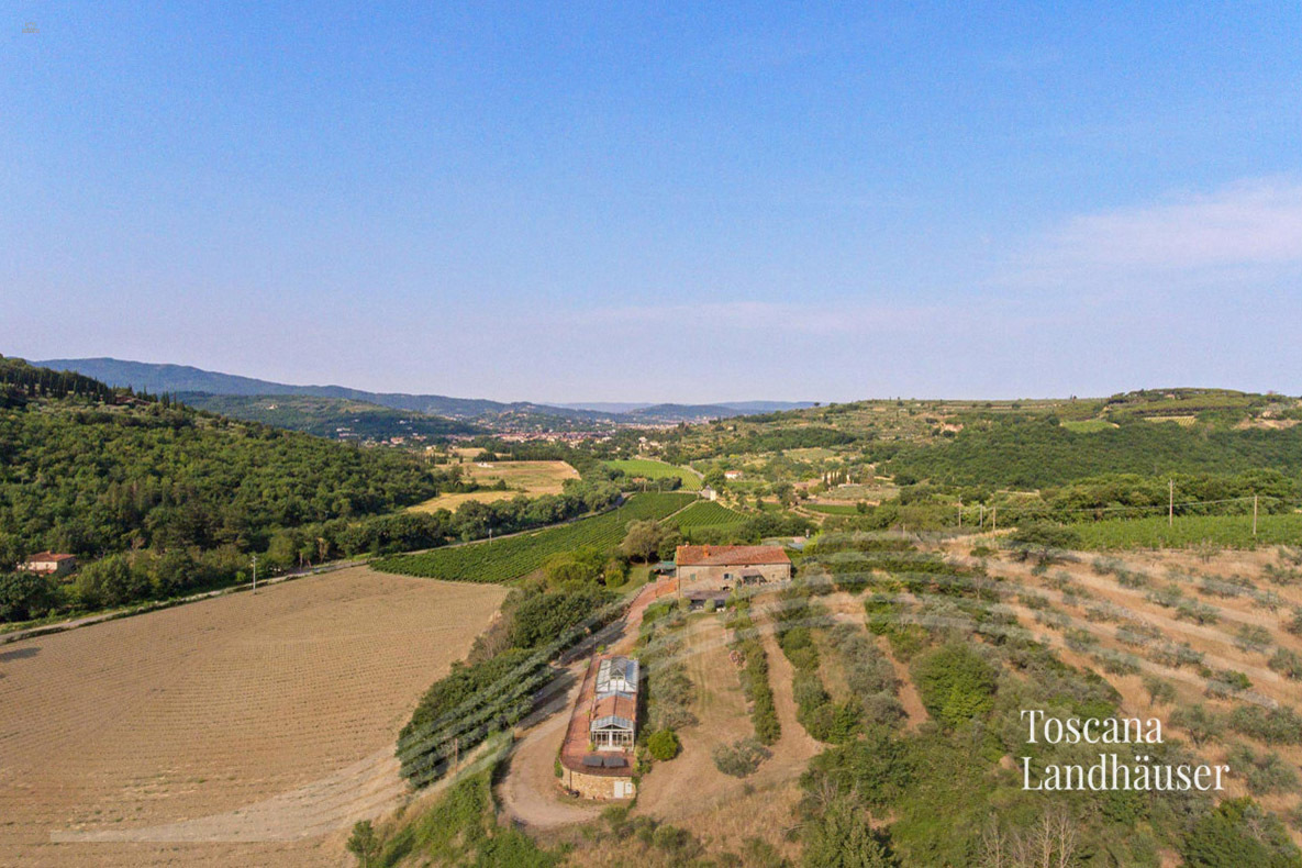 Thumbnail von Wunderschönes Anwesen mit ehemaliger Orangerie und Pool