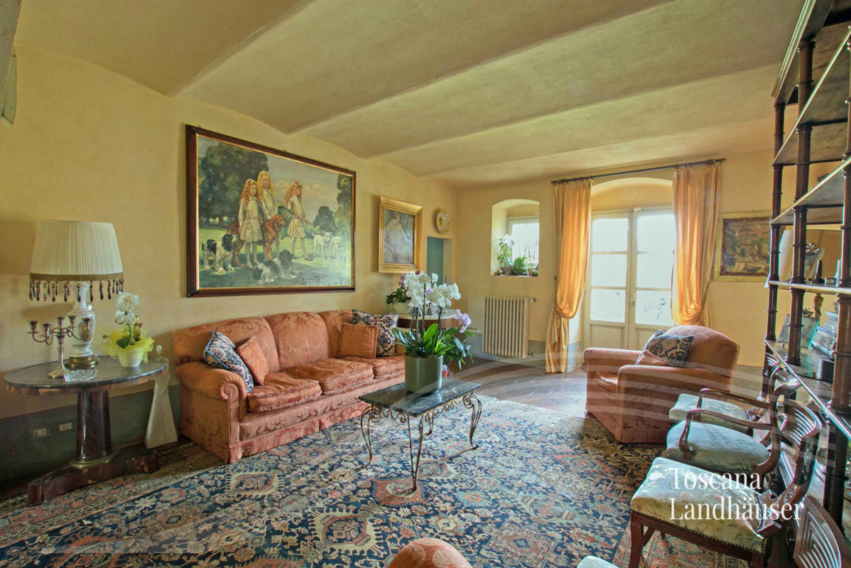 Thumbnail von Wunderschönes Anwesen mit ehemaliger Orangerie und Pool