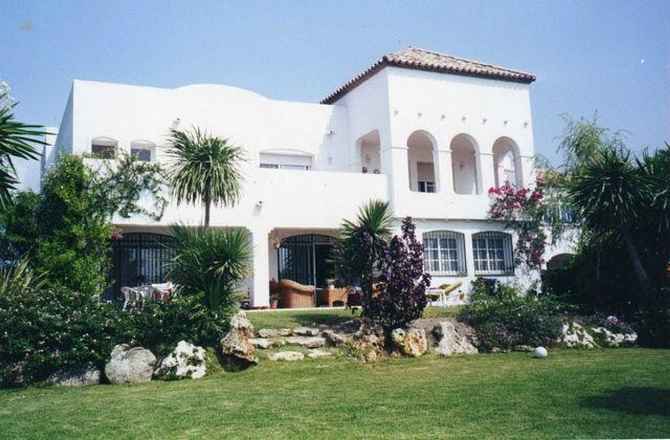 Luxus-Villa in Bel Air R2866361