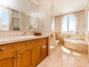 Thumbnail von Luxus-Villa in Nueva Andalucia R2867108