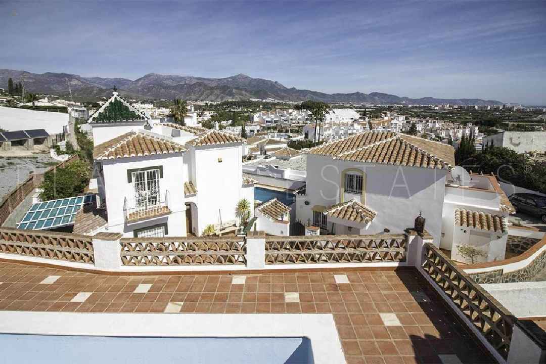 Luxus-Villa in Nerja R2866934