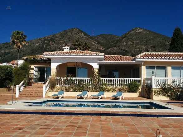 Luxus-Villa in Benalmadena R2866610