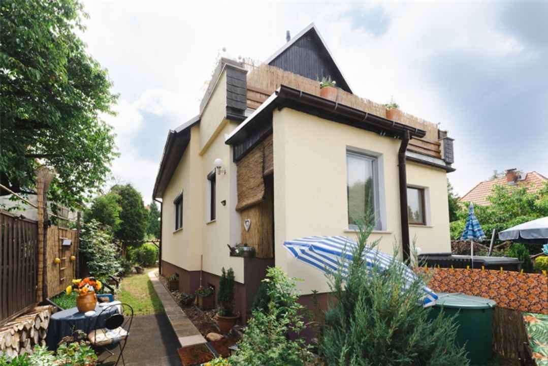 Gepflegtes EFH mit Einliegerwohnung in ruhiger und gefragter Wohnlage 