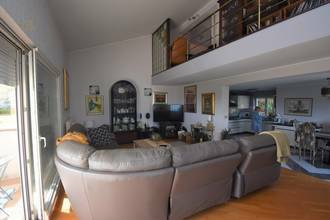 Thumbnail von Haus mit Swimmingpool und schönem Meerblick