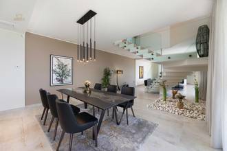 Thumbnail von Luxuriöse Villa mit Swimmingpool und Panorama-Meerblick