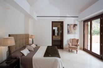 Thumbnail von Luxus-Villa in Sierra Blanca R823544