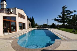 Thumbnail von Mediterrane Villa mit Swimmingpool und Meerblick