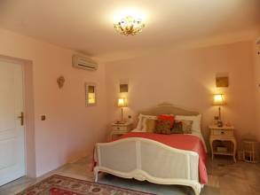 Thumbnail von Luxus-Villa in Sierra Blanca R2871818