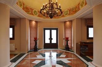 Thumbnail von Luxus-Villa in The Golden Mile R2871656