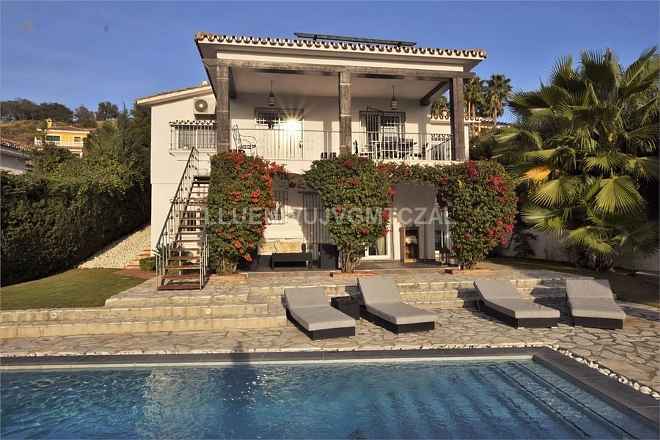 Luxus-Villa in La Campana R2871674