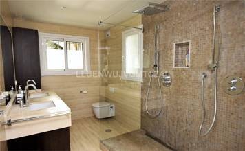 Thumbnail von Luxus-Villa in La Campana R2871674