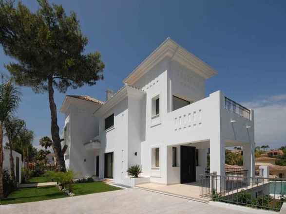 Luxus-Villa in Nueva Andalucia R2861000