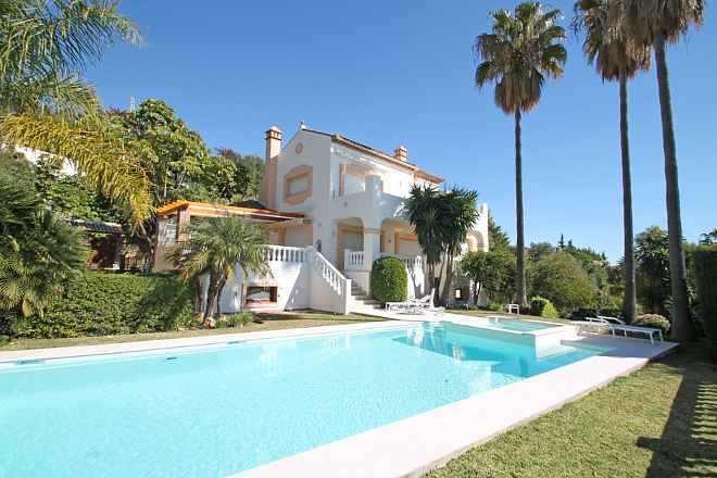 Luxus-Villa in The Golden Mile R2845709