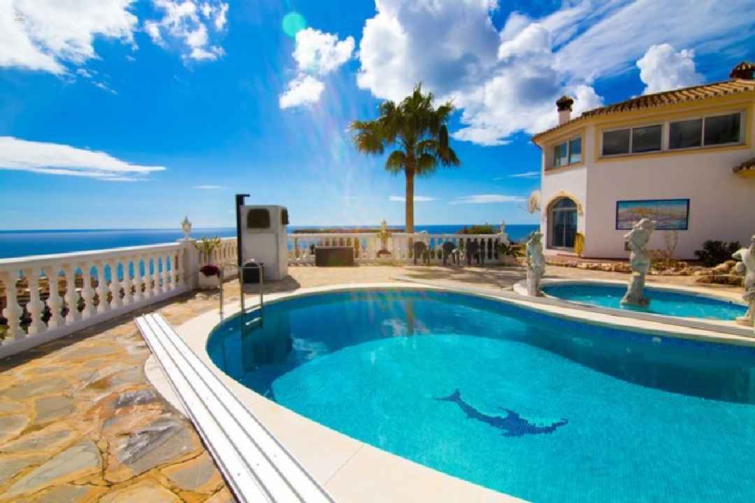 Luxus-Villa in Torreblanca del Sur R2850557