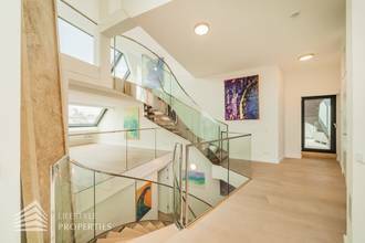 Thumbnail von Luxuriöse 5-Zimmer-Dachterrassenwohnung Nähe Stephansplatz