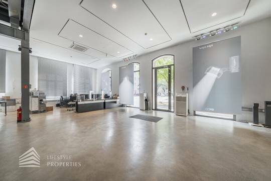 4,1 % Rendite! Unbefristet vermietetes Geschäftslokal mit Loftcharakter in der Leopoldstadt, Nähe Donauinsel