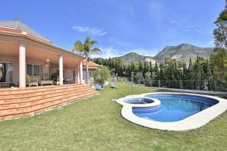 Thumbnail von Luxus-Villa in Benalmadena R2874233