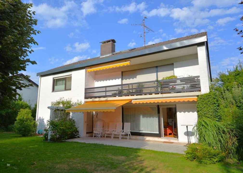 Buchschlag-ruhige Lage für die ganze Familie-mit Einliegerwohnung