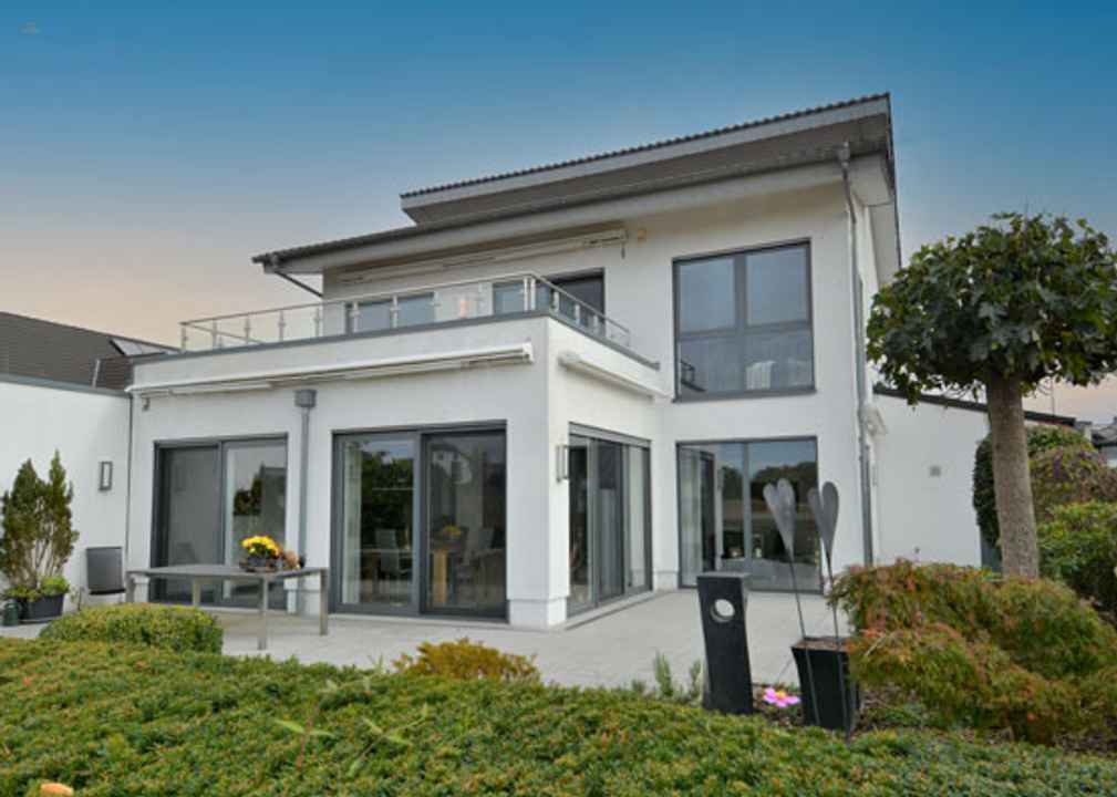 Charmantes Zweifamilienhaus - Nidderau-Heldenbergen