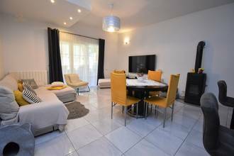 Thumbnail von Haus mit drei Appartements und Meerblick, Region Vrbnik