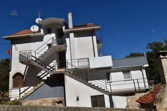 Thumbnail von Haus mit drei Appartements und Meerblick, Region Vrbnik
