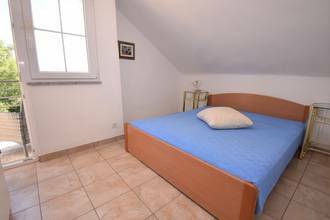 Thumbnail von Haus mit drei Appartements und Meerblick, Region Vrbnik