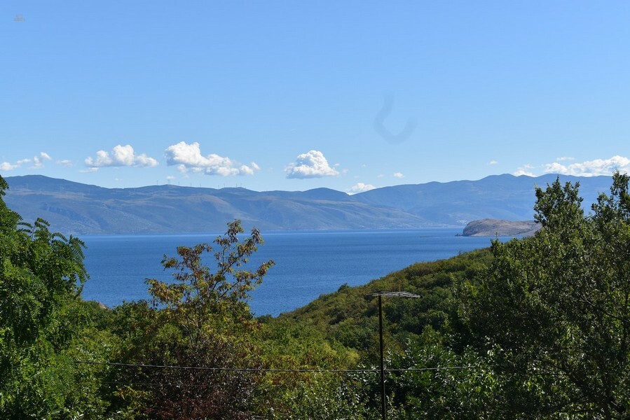 Haus mit drei Appartements und Meerblick, Region Vrbnik