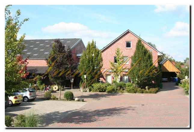 Immogold, Reitanlage mit ca. 50.0000 m² Grundstück, Reithalle und Gastgewerbe