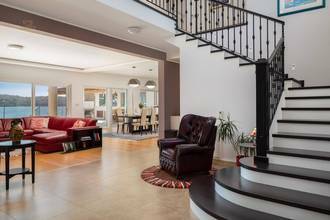 Thumbnail von Exceptional luxury villa in the first row to the sea