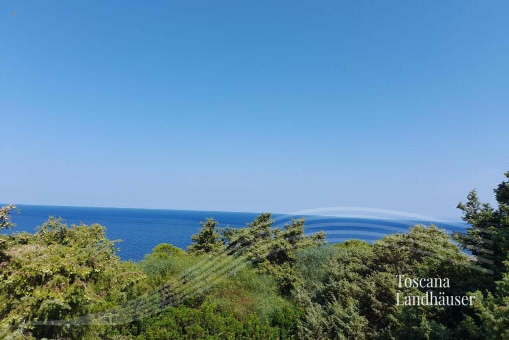 Thumbnail von Villa mit Pool und wunderschönem Meerblick