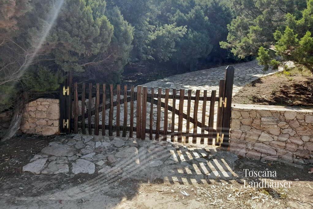 Thumbnail von Villa mit Pool und wunderschönem Meerblick