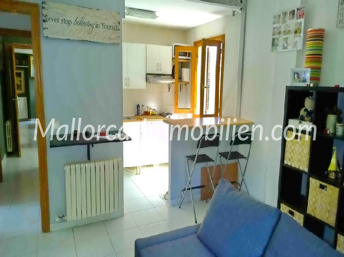 Thumbnail von GEPFLEGTES CHALET MIT WEITLÄUFIGEM GRUNDSTÜCK UND POOL