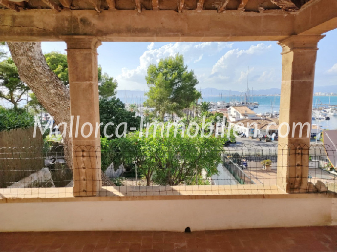CHALET MIT MEERBLICK NÄHE PALMA