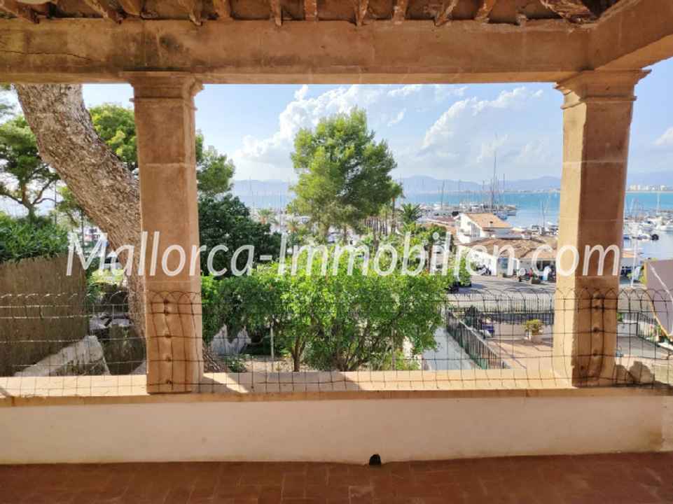 CHALET MIT MEERBLICK NÄHE PALMA
