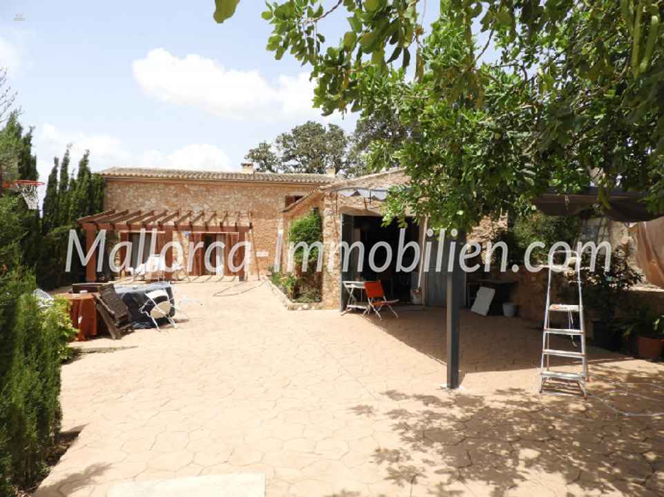 FINCA MIT POOL UND TRAUMHAFTEN PANORAMABLICK