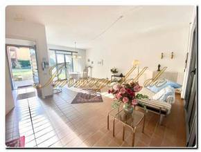 Thumbnail von Immogold, apartes Reiheneckhaus nur „zwei Schritte“ zum See und schönem Seeblick