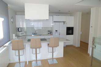 Thumbnail von Mediterrane Villa in Panorama-Lage mit Meerblick