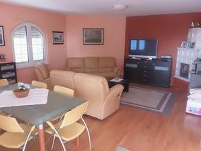 Thumbnail von Haus mit Pool und zwei Appartements