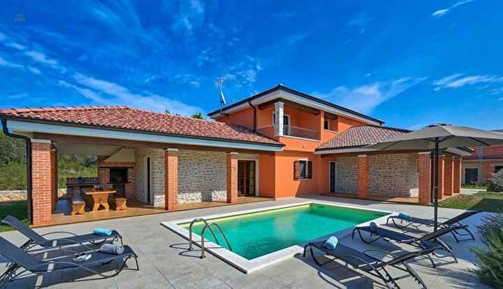 Mediterrane Villa mit Swimmingpool nahe dem Meer, Insel Ugljan