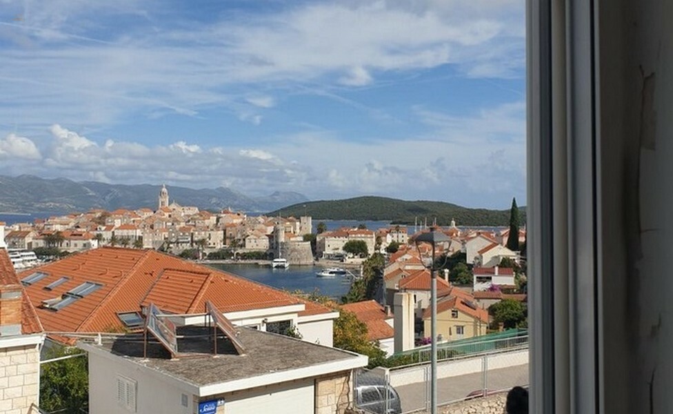 Reihenhaus in traumhafter Lage mit Blick auf die Altstadt und das Meer