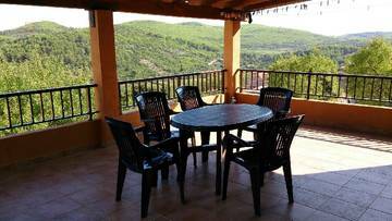 Thumbnail von Renoviertes Steinhaus mit Blick ins Grüne in einem idyllischen, traditionellen Ort auf Korcula