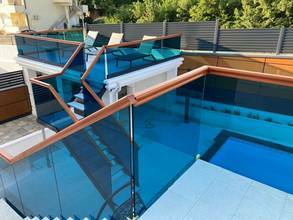 Thumbnail von Neue Villa mit zwei Wohneinheiten