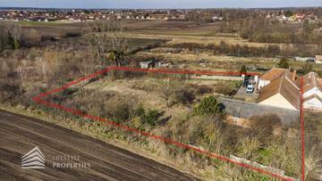 Thumbnail von Geräumiges Einfamilienhaus mit großen Garten