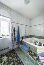 Thumbnail von Geräumiges Einfamilienhaus mit großen Garten