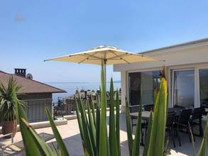 Thumbnail von Wohnung mit Panorama-Meerblick in einer Jugendstilvilla