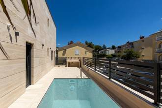 Thumbnail von Modernes Luxus-Appartement mit Pool